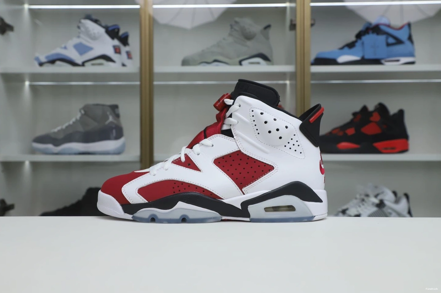 AIR RETRO OG 2021 'CARMINE' 6 JORDAN 0921